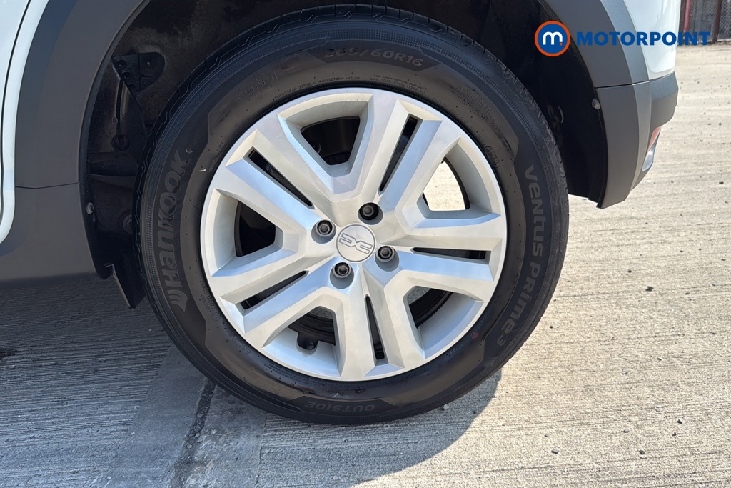 Dacia Sandero Stepway Expression Manual Petrol Hatchback - Stock Number (1668550) - 45th supplementary image