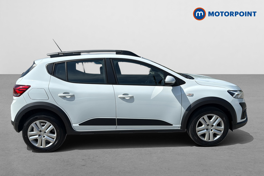 Dacia Sandero Stepway Expression Manual Petrol Hatchback - Stock Number (1668550) - Passenger side