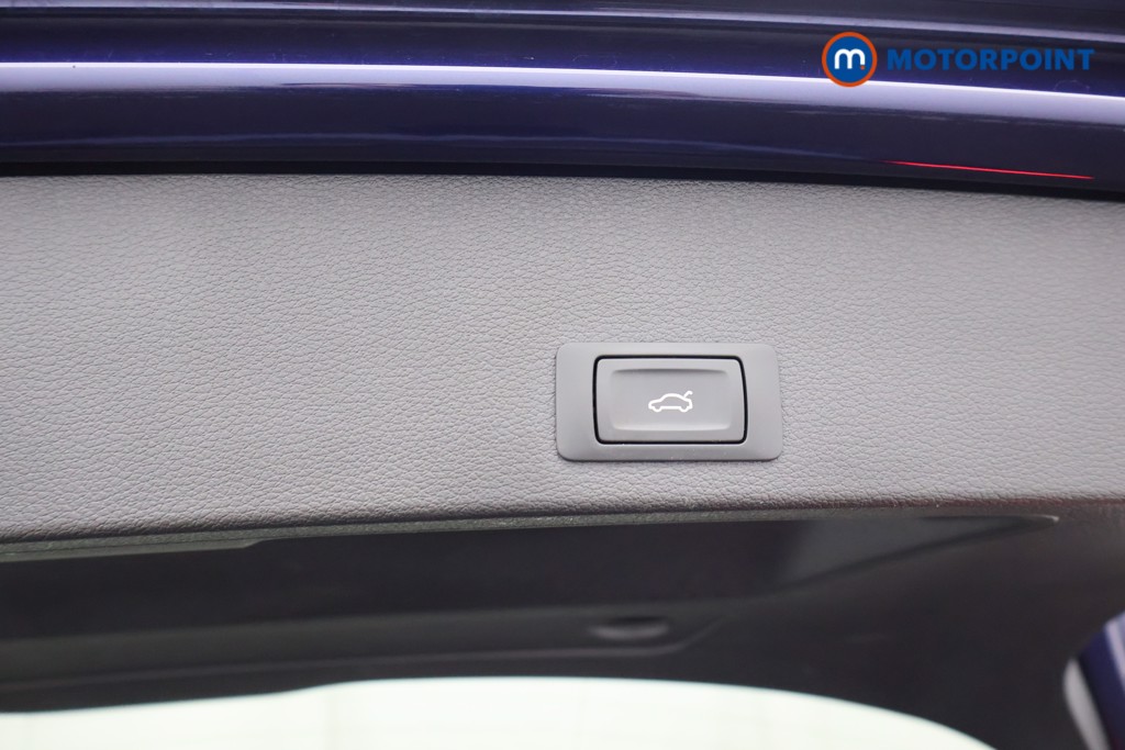 Audi Q2 Black Edition Automatic Petrol SUV - Stock Number (1668574) - 23rd supplementary image