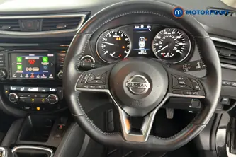 Nissan Qashqai N-Connecta Manual Petrol SUV - Stock Number (1668791) - 2nd supplementary image