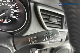 Nissan Qashqai N-Connecta Manual Petrol SUV - Stock Number (1668791) - 6th supplementary image