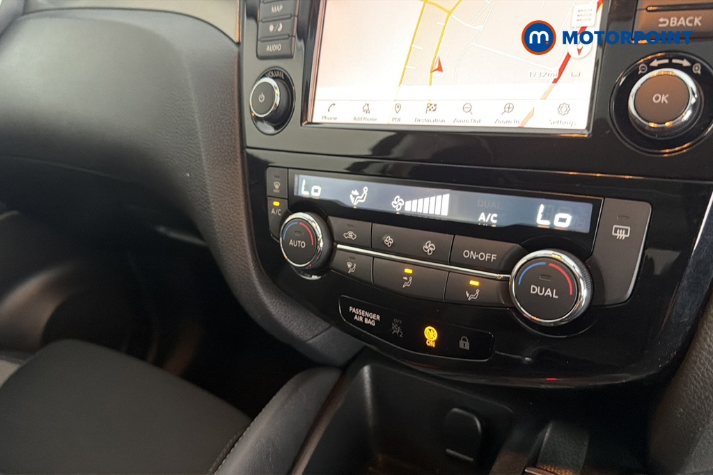 Nissan Qashqai N-Connecta Manual Petrol SUV - Stock Number (1668791) - 12th supplementary image