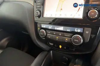 Nissan Qashqai N-Connecta Manual Petrol SUV - Stock Number (1668791) - 12th supplementary image