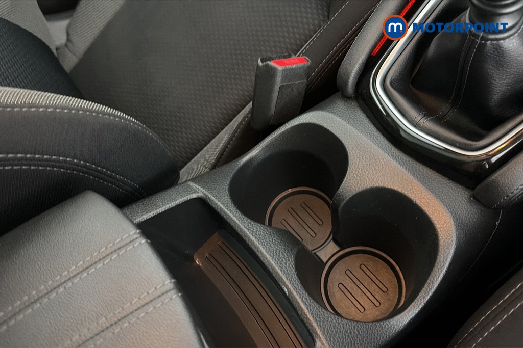Nissan Qashqai N-Connecta Manual Petrol SUV - Stock Number (1668791) - 16th supplementary image