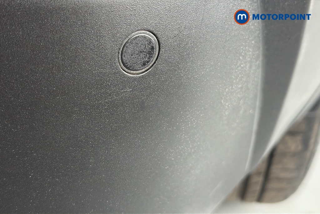 Nissan Qashqai N-Connecta Manual Petrol SUV - Stock Number (1668791) - 39th supplementary image