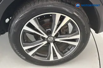 Nissan Qashqai N-Connecta Manual Petrol SUV - Stock Number (1668791) - 45th supplementary image