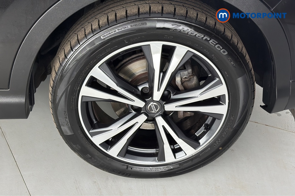 Nissan Qashqai N-Connecta Manual Petrol SUV - Stock Number (1668791) - 47th supplementary image