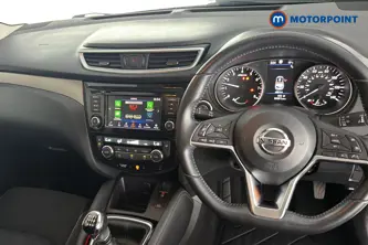 Nissan Qashqai N-Connecta Manual Petrol SUV - Stock Number (1668791) - 1st supplementary image