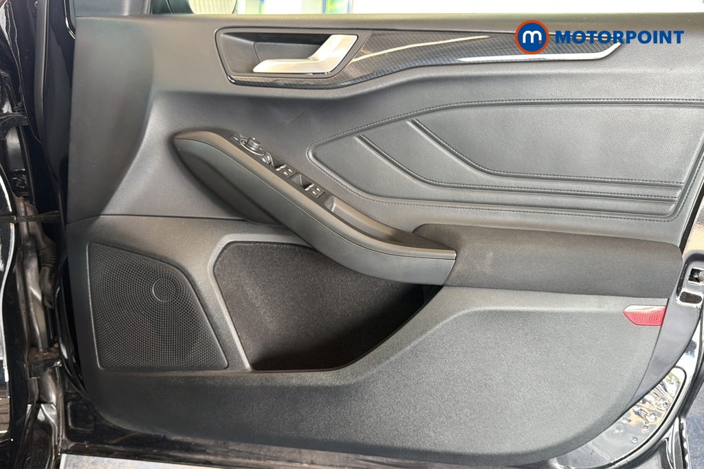 Ford Focus St-Line Edition Manual Petrol Hatchback - Stock Number (1668912) - 18th supplementary image
