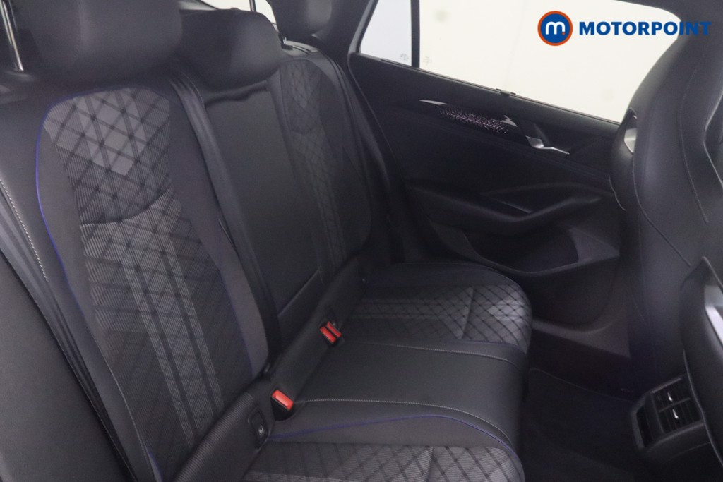 Volkswagen Passat R-Line Automatic Petrol Plug-In Hybrid Estate - Stock Number (1669006) - 26th supplementary image