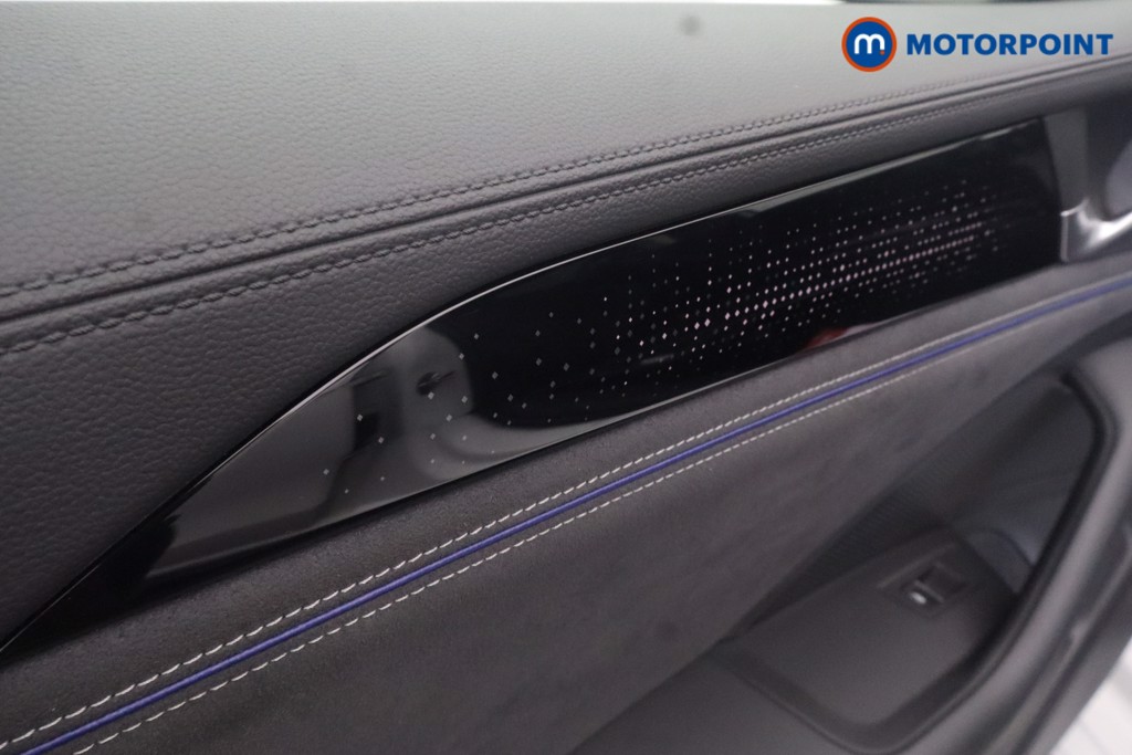Volkswagen Passat R-Line Automatic Petrol Plug-In Hybrid Estate - Stock Number (1669006) - 48th supplementary image