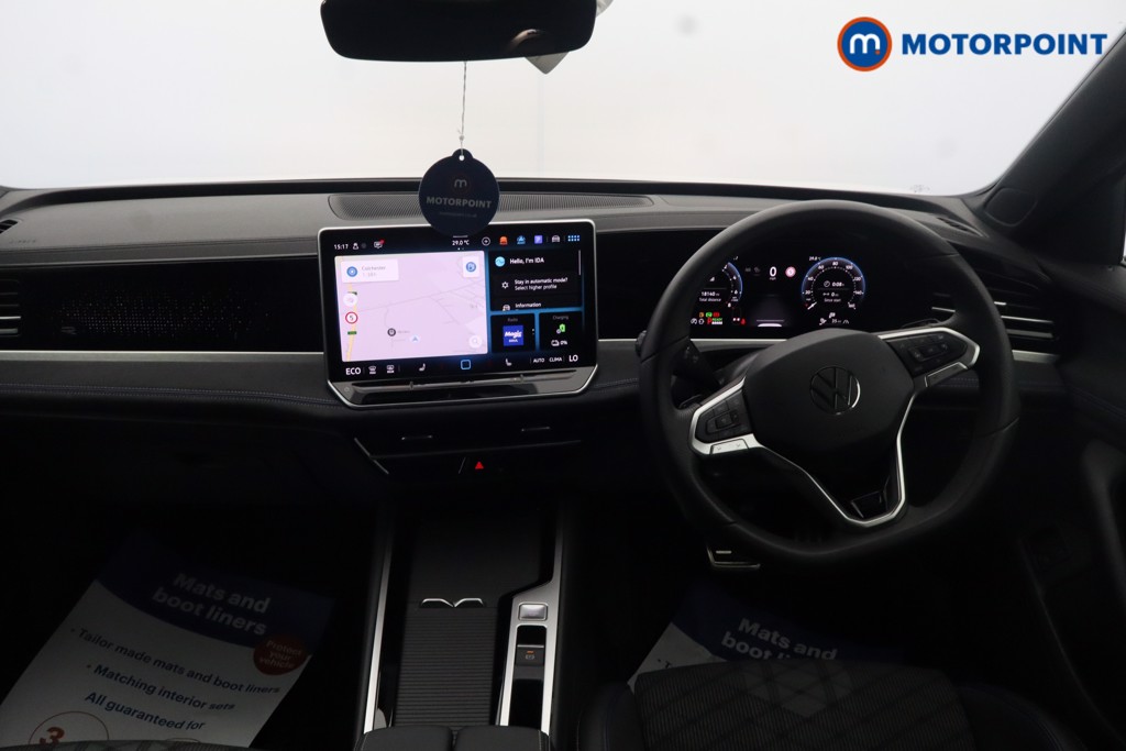 Volkswagen Passat R-Line Automatic Petrol Plug-In Hybrid Estate - Stock Number (1669006) - 1st supplementary image