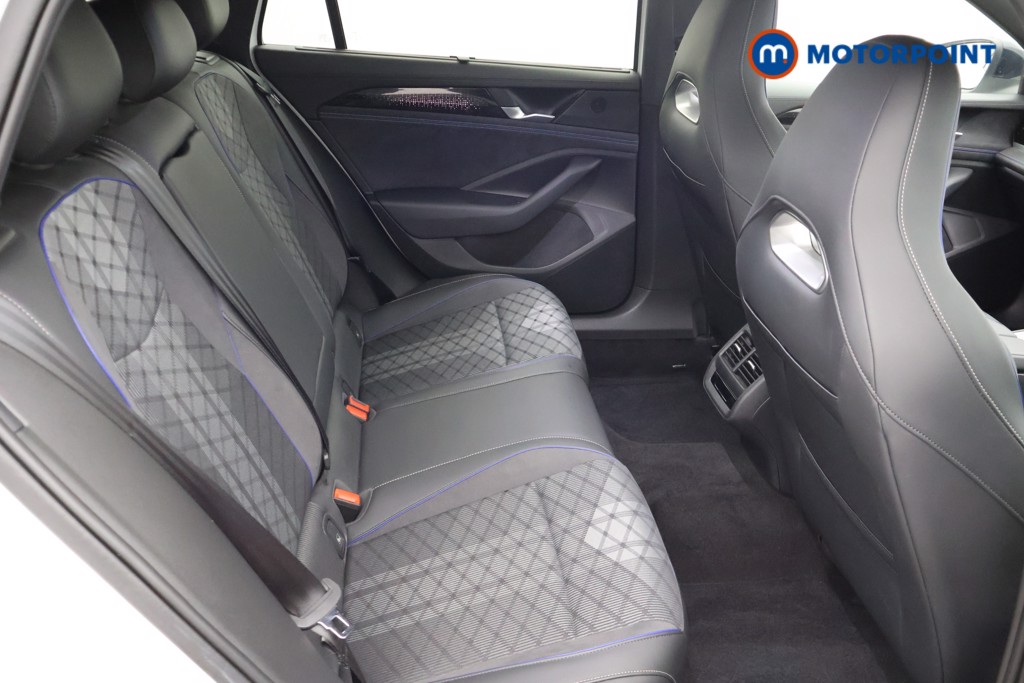 Volkswagen Passat R-Line Automatic Petrol Plug-In Hybrid Estate - Stock Number (1669008) - 25th supplementary image