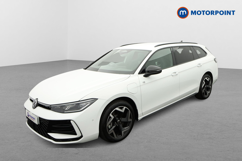 Volkswagen Passat R-Line Automatic Petrol Plug-In Hybrid Estate - Stock Number (1669008) - Passenger side front corner