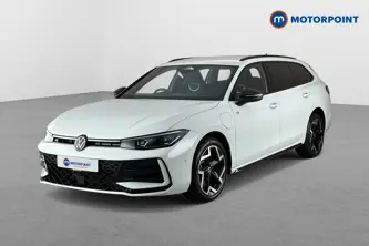 Volkswagen Passat R-Line Automatic Petrol Plug-In Hybrid Estate - Stock Number (1669009) - Passenger side front corner