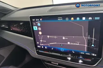 Volkswagen Passat R-Line Automatic Petrol Plug-In Hybrid Estate - Stock Number (1669009) - 9th supplementary image
