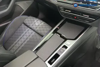 Volkswagen Passat R-Line Automatic Petrol Plug-In Hybrid Estate - Stock Number (1669009) - 15th supplementary image