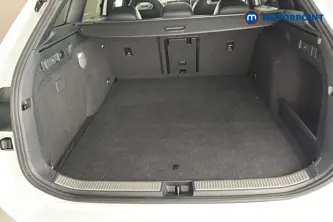 Volkswagen Passat R-Line Automatic Petrol Plug-In Hybrid Estate - Stock Number (1669009) - 30th supplementary image