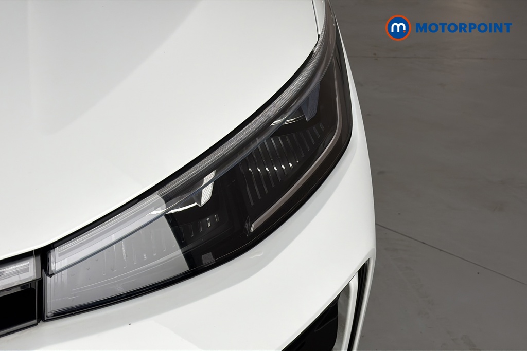 Volkswagen Passat R-Line Automatic Petrol Plug-In Hybrid Estate - Stock Number (1669009) - 42nd supplementary image