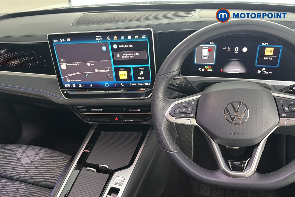 Volkswagen Passat R-Line Automatic Petrol Plug-In Hybrid Estate - Stock Number (1669009) - 1st supplementary image