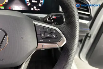 Volkswagen Passat R-Line Automatic Petrol Plug-In Hybrid Estate - Stock Number (1669011) - 3rd supplementary image