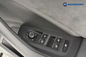 Volkswagen Passat R-Line Automatic Petrol Plug-In Hybrid Estate - Stock Number (1669011) - 19th supplementary image