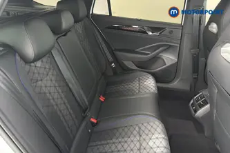 Volkswagen Passat R-Line Automatic Petrol Plug-In Hybrid Estate - Stock Number (1669011) - 25th supplementary image