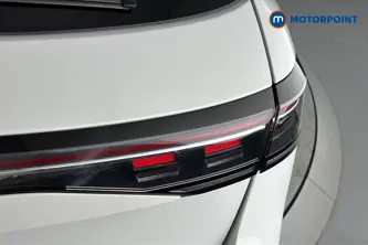Volkswagen Passat R-Line Automatic Petrol Plug-In Hybrid Estate - Stock Number (1669011) - 36th supplementary image