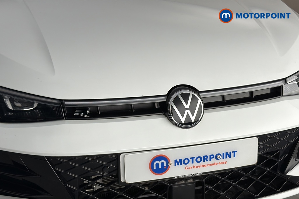 Volkswagen Passat R-Line Automatic Petrol Plug-In Hybrid Estate - Stock Number (1669011) - 43rd supplementary image
