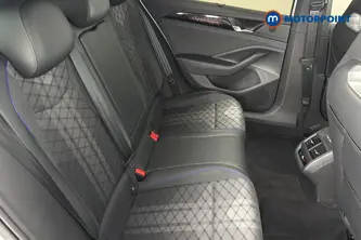 Volkswagen Passat R-Line Automatic Petrol Plug-In Hybrid Estate - Stock Number (1669012) - 25th supplementary image