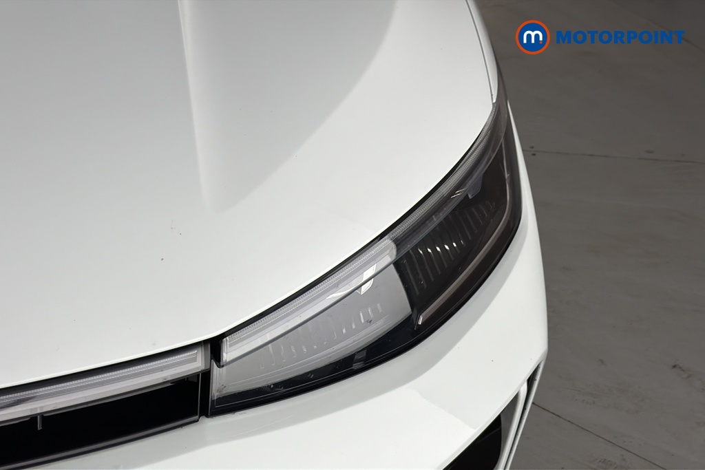 Volkswagen Passat R-Line Automatic Petrol Plug-In Hybrid Estate - Stock Number (1669012) - 42nd supplementary image