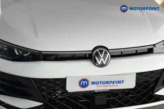 Volkswagen Passat R-Line Automatic Petrol Plug-In Hybrid Estate - Stock Number (1669012) - 43rd supplementary image