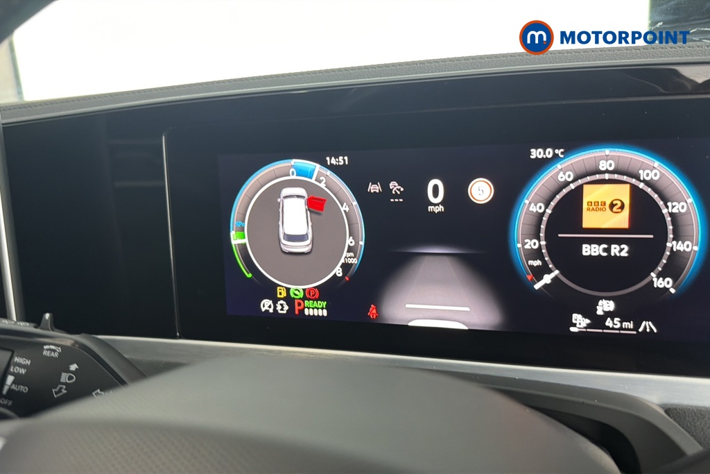 Volkswagen Passat R-Line Automatic Petrol Plug-In Hybrid Estate - Stock Number (1669021) - 7th supplementary image