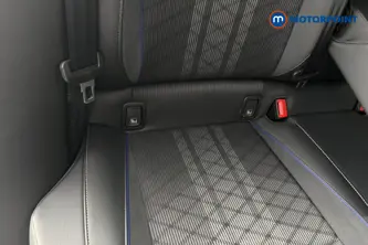 Volkswagen Passat R-Line Automatic Petrol Plug-In Hybrid Estate - Stock Number (1669021) - 27th supplementary image