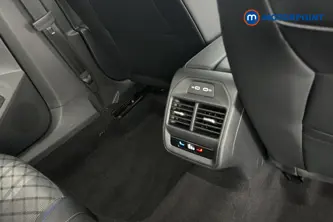 Volkswagen Passat R-Line Automatic Petrol Plug-In Hybrid Estate - Stock Number (1669021) - 28th supplementary image
