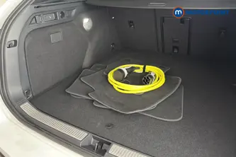 Volkswagen Passat R-Line Automatic Petrol Plug-In Hybrid Estate - Stock Number (1669021) - 34th supplementary image