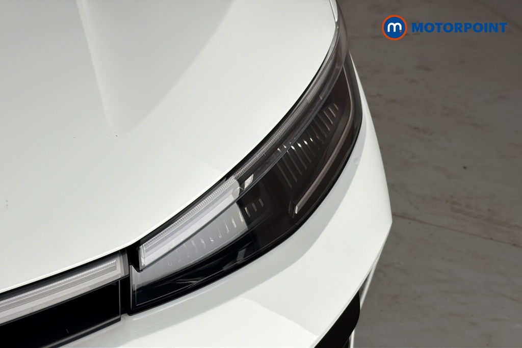 Volkswagen Passat R-Line Automatic Petrol Plug-In Hybrid Estate - Stock Number (1669021) - 42nd supplementary image