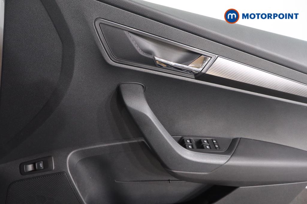 Skoda Karoq Sportline Automatic Diesel SUV - Stock Number (1669077) - 9th supplementary image