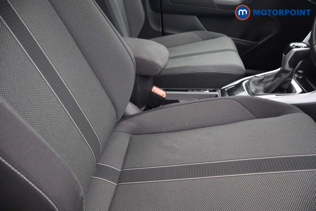 Volkswagen T-Roc Life Automatic Petrol SUV - Stock Number (1669088) - 11th supplementary image