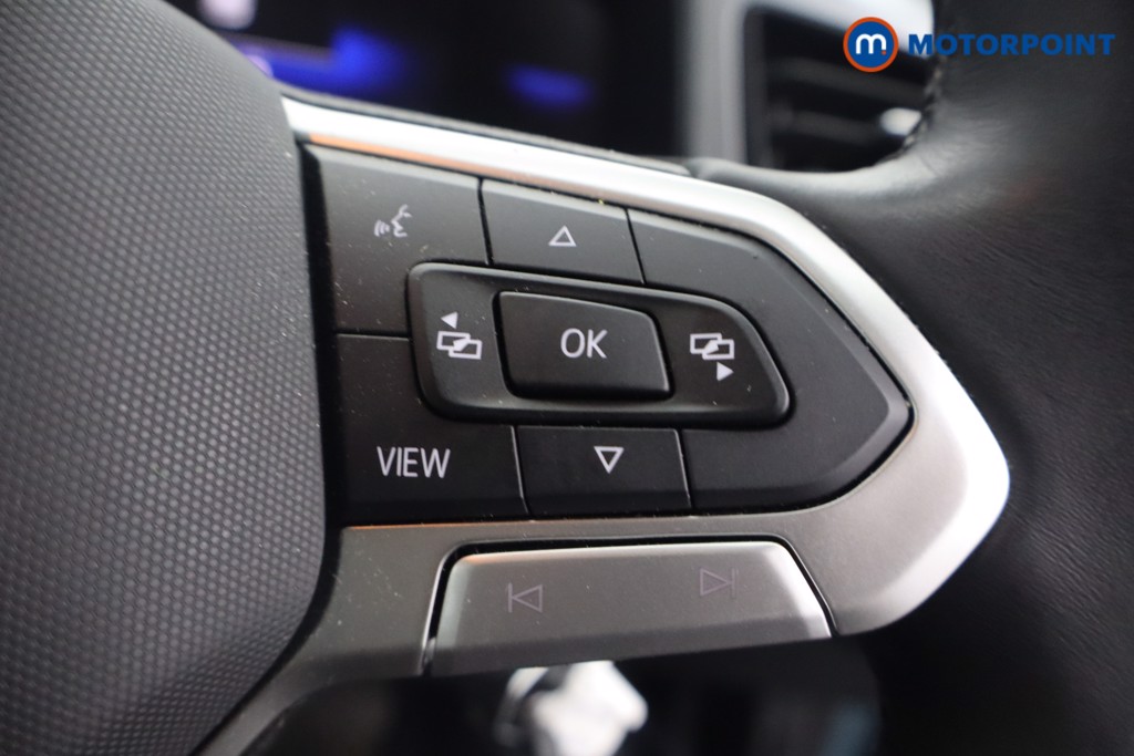 Volkswagen T-Roc Life Automatic Petrol SUV - Stock Number (1669088) - 13th supplementary image