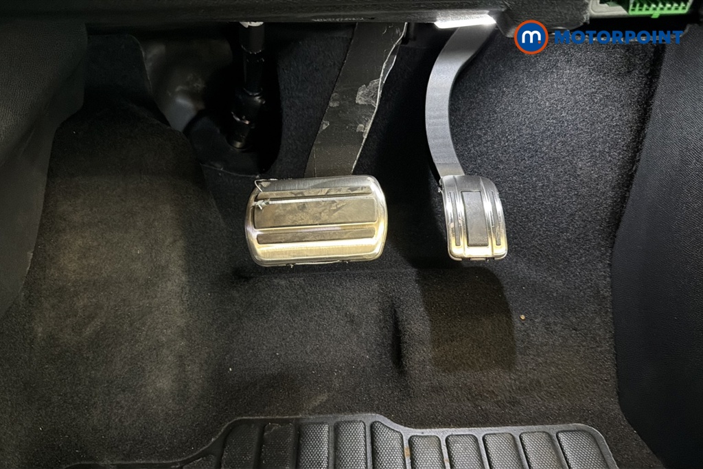 Peugeot 5008 Allure Premium Automatic Petrol SUV - Stock Number (1669331) - 24th supplementary image