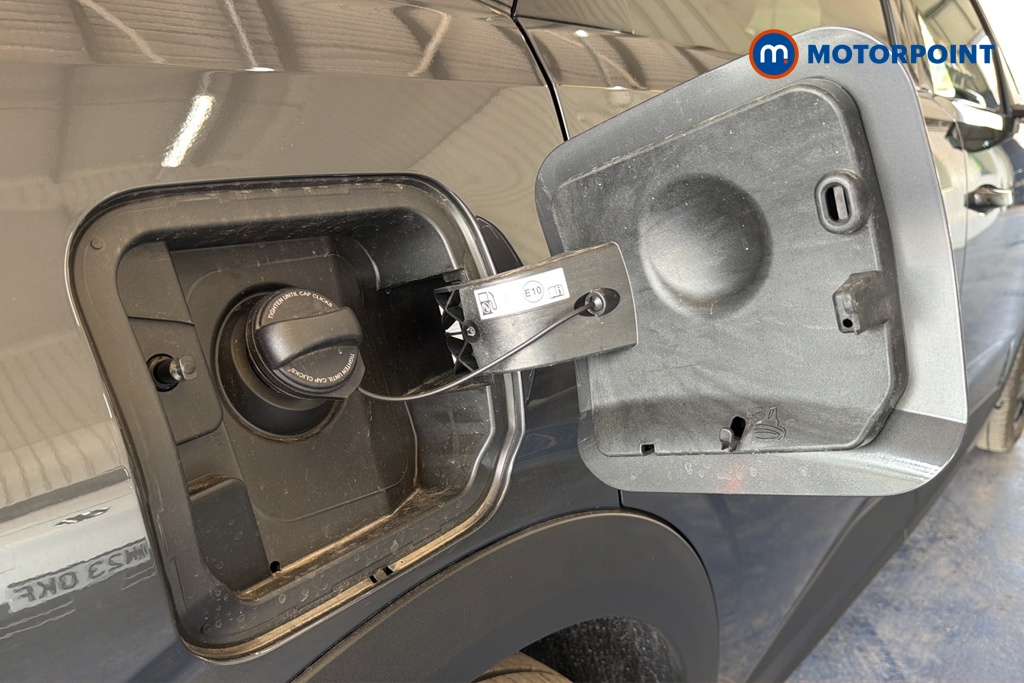 Peugeot 5008 Allure Premium Automatic Petrol SUV - Stock Number (1669331) - 41st supplementary image