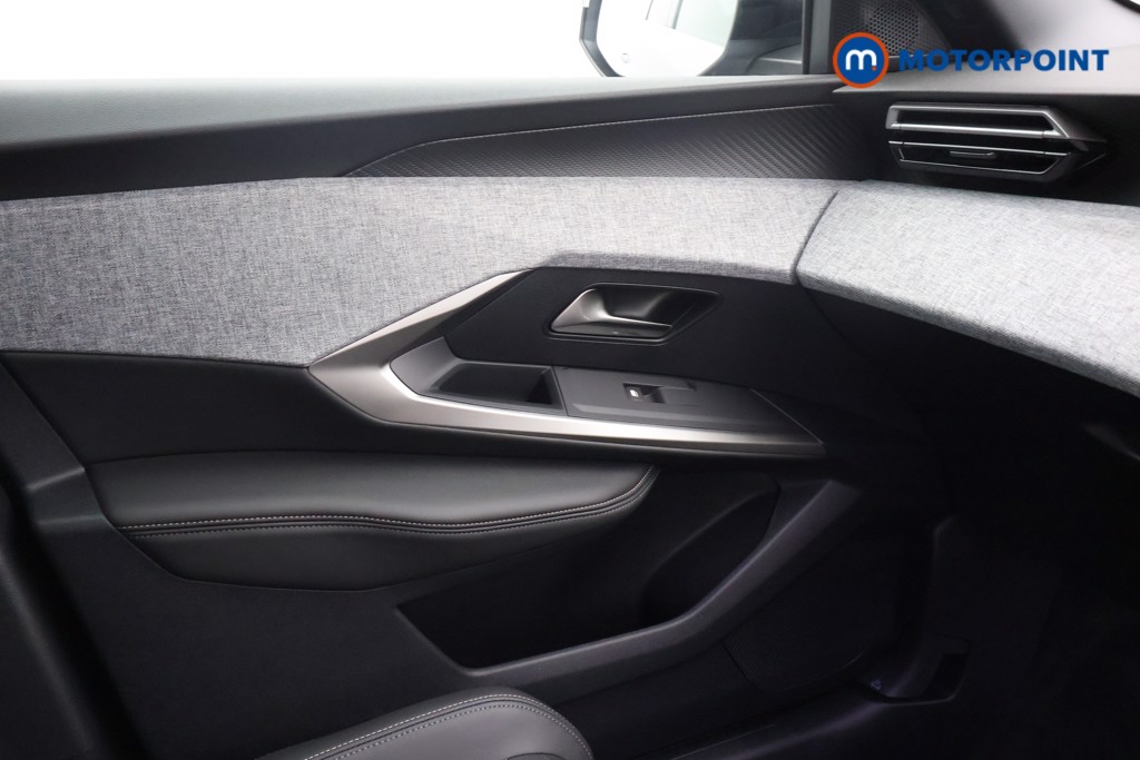 Peugeot 5008 Allure Premium Automatic Petrol SUV - Stock Number (1669456) - 15th supplementary image