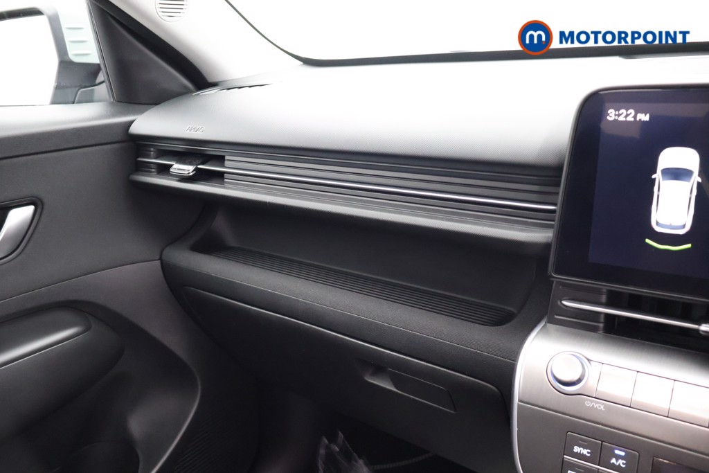 Hyundai Kona Advance Automatic Petrol-Electric Hybrid SUV - Stock Number (1669642) - 12th supplementary image