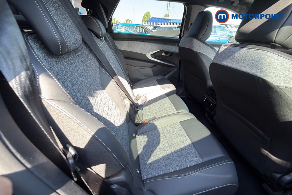 Peugeot 5008 Allure Premium Automatic Petrol SUV - Stock Number (1669665) - 11th supplementary image