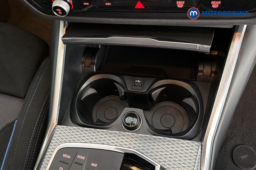 BMW 3 Series M Sport Automatic Petrol Plug-In Hybrid Saloon - Stock Number (1669766) - 16th supplementary image