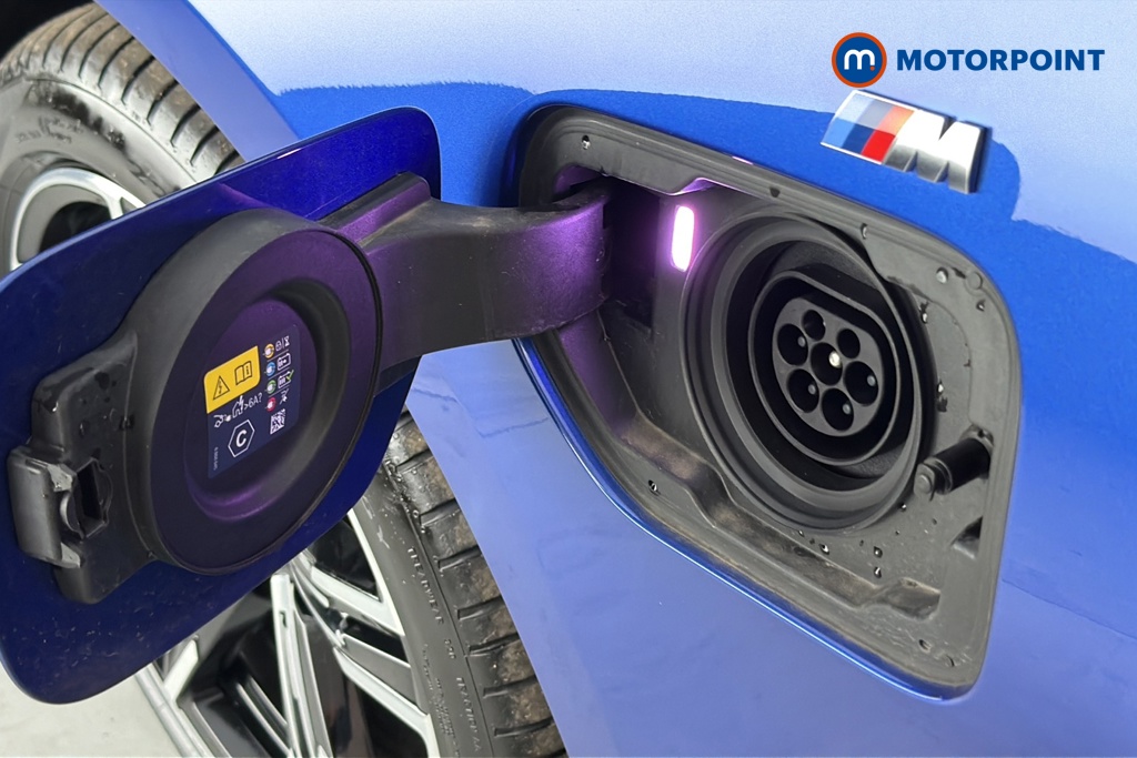 BMW 3 Series M Sport Automatic Petrol Plug-In Hybrid Saloon - Stock Number (1669766) - 40th supplementary image