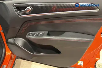 Renault Arkana R.S. Line Automatic Petrol-Electric Hybrid SUV - Stock Number (1633353) - 18th supplementary image
