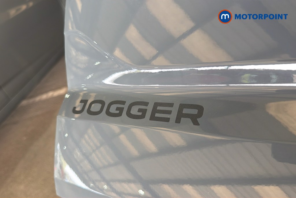 Dacia Jogger Expression Manual Petrol People Carrier - Stock Number (1643202) - 35th supplementary image