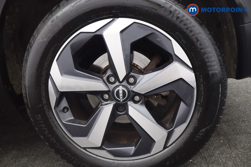 Nissan Qashqai N-Connecta Automatic Petrol-Electric Hybrid SUV - Stock Number (1644518) - 31st supplementary image
